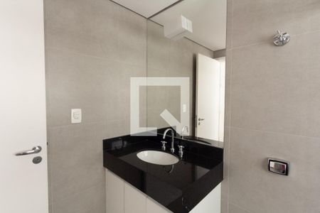 Apartamento para alugar com 180m², 3 quartos e 2 vagas Apartamento para alugar com 180m², 3 quartos e 2 vagasBanheiro da Suíte 2