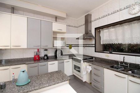 Casa à venda com 720m², 5 quartos e 5 vagasCozinha