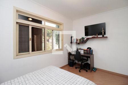 Casa à venda com 720m², 5 quartos e 5 vagasSuíte 1