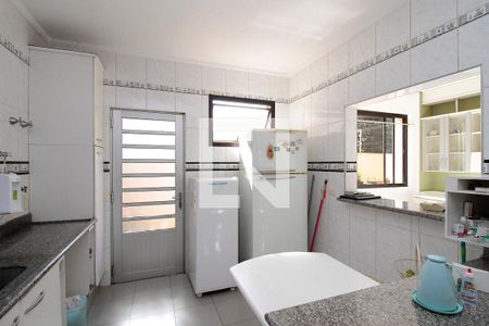 Casa à venda com 720m², 5 quartos e 5 vagasCozinha