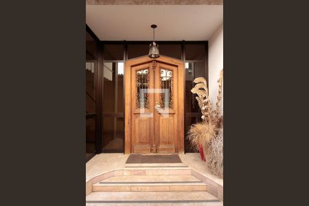 Casa à venda com 720m², 5 quartos e 5 vagasÁrea Externa