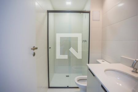 Banheiro de apartamento à venda com 1 quarto, 27m² em Vila Clementino, São Paulo