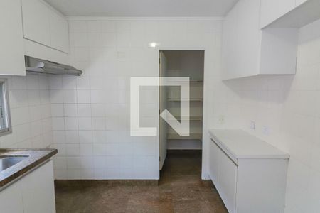 Casa de condomínio à venda com 420m², 4 quartos e 5 vagasCozinha