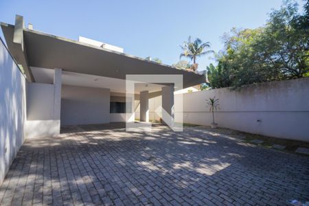 Casa de condomínio à venda com 420m², 4 quartos e 5 vagasGaragem