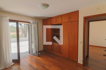 Casa de condomínio à venda com 420m², 4 quartos e 5 vagasQuarto 3