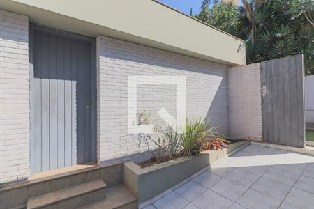 Casa de condomínio à venda com 420m², 4 quartos e 5 vagasSalão de festas