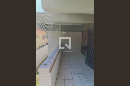 Casa de condomínio à venda com 420m², 4 quartos e 5 vagasSuite 01