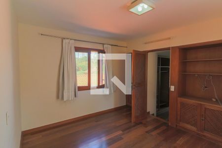 Casa de condomínio à venda com 420m², 4 quartos e 5 vagasSuite 01