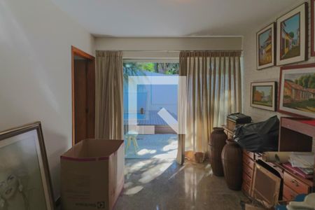 Casa de condomínio à venda com 420m², 4 quartos e 5 vagasSalão de festas