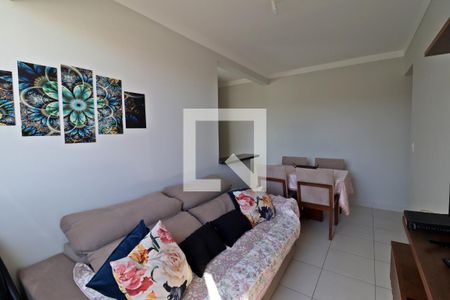 Sala de apartamento para alugar com 2 quartos, 88m² em Presidente Roosevelt, Uberlândia