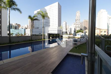 Apartamento à venda com 83m², 2 quartos e 2 vagasÁrea comum - Piscina