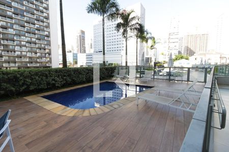 Apartamento à venda com 83m², 2 quartos e 2 vagasÁrea comum - Piscina