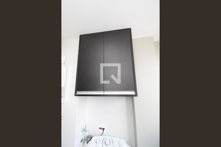 Apartamento à venda com 83m², 2 quartos e 2 vagasÁrea de Serviço - Armários