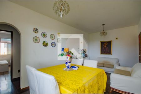 Sala de apartamento para alugar com 3 quartos, 100m² em Matatu, Salvador