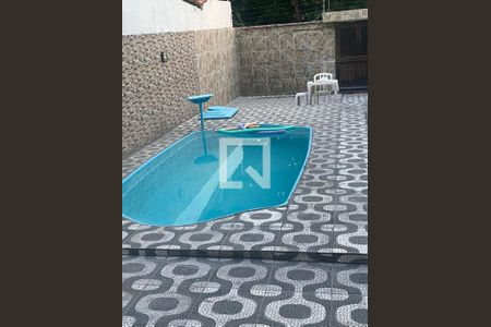 Casa para alugar com 420m², 3 quartos e 3 vagas Casa para alugar com 420m², 3 quartos e 3 vagasÁrea comum - Piscina