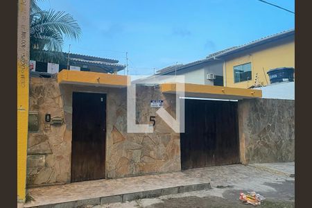 Casa para alugar com 420m², 3 quartos e 3 vagas Casa para alugar com 420m², 3 quartos e 3 vagasFachada