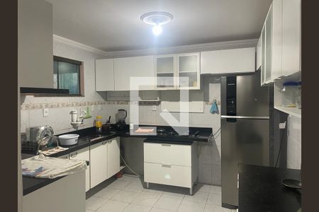 Casa para alugar com 420m², 3 quartos e 3 vagas Casa para alugar com 420m², 3 quartos e 3 vagasCozinha