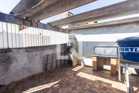 Casa à venda com 163m², 3 quartos e 2 vagas Casa à venda com 163m², 3 quartos e 2 vagasChurrasqueira