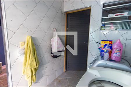 Casa à venda com 163m², 3 quartos e 2 vagas Casa à venda com 163m², 3 quartos e 2 vagasQuarto de Serviço