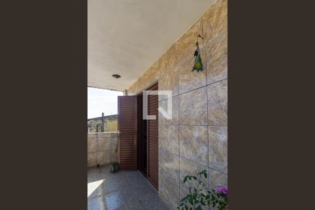 Varanda de casa à venda com 3 quartos, 163m² em Cidade das Flores, Osasco