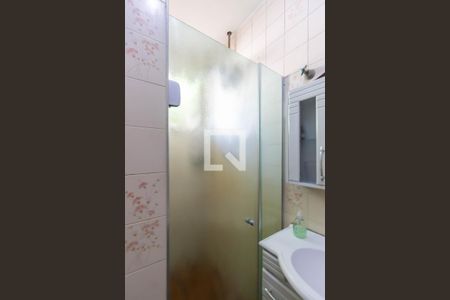 Casa à venda com 163m², 3 quartos e 2 vagas Casa à venda com 163m², 3 quartos e 2 vagasBanheiro