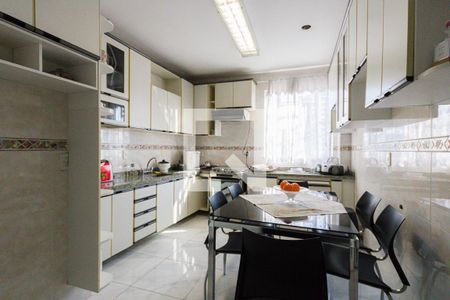 Apartamento para alugar com 170m², 3 quartos e 1 vagaCozinha