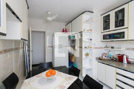 Apartamento para alugar com 170m², 3 quartos e 1 vagaCozinha