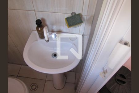 Casa à venda com 110m², 4 quartos e 4 vagasÁrea de Serviço - Lavabo