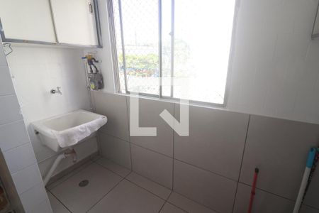Apartamento para alugar com 58m², 2 quartos e 1 vagaÁrea de Serviço