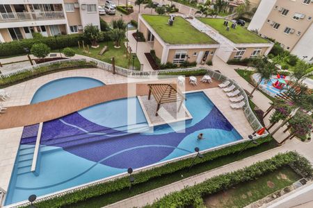 Apartamento à venda com 79m², 2 quartos e 1 vaga Apartamento à venda com 79m², 2 quartos e 1 vagaPiscina