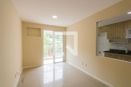 Sala de apartamento à venda com 2 quartos, 79m² em Jacarepaguá, Rio de Janeiro