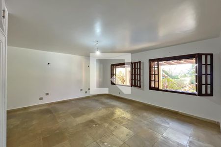 Casa de condomínio à venda com 950m², 4 quartos e 10 vagas Casa de condomínio à venda com 950m², 4 quartos e 10 vagasSuíte 1
