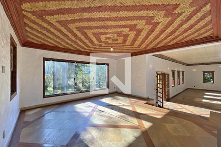Casa de condomínio à venda com 950m², 4 quartos e 10 vagas Casa de condomínio à venda com 950m², 4 quartos e 10 vagasSala 2