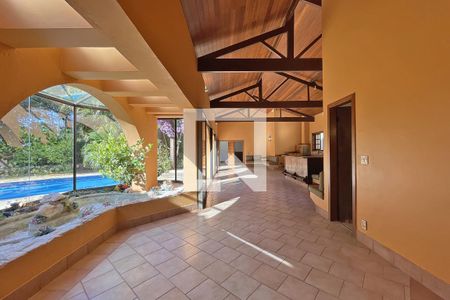 Casa de condomínio à venda com 950m², 4 quartos e 10 vagas Casa de condomínio à venda com 950m², 4 quartos e 10 vagasSalão de festas