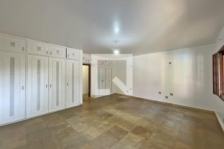 Casa de condomínio à venda com 950m², 4 quartos e 10 vagas Casa de condomínio à venda com 950m², 4 quartos e 10 vagasSuíte 1