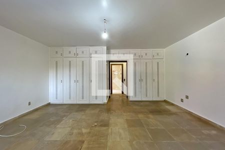 Casa de condomínio à venda com 950m², 4 quartos e 10 vagas Casa de condomínio à venda com 950m², 4 quartos e 10 vagasSuíte 1