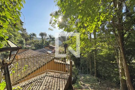 Casa de condomínio à venda com 950m², 4 quartos e 10 vagas Casa de condomínio à venda com 950m², 4 quartos e 10 vagasÁrea externa