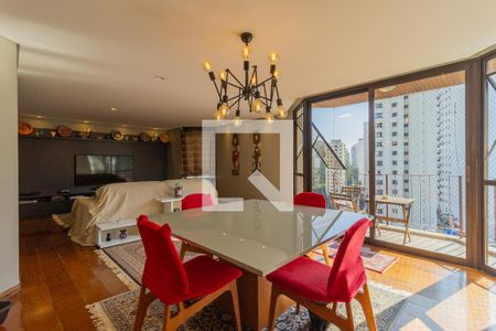 Sala de apartamento à venda com 4 quartos, 210m² em Vila Andrade, São Paulo