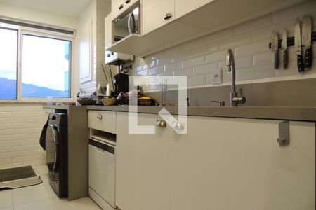 Apartamento à venda com 80m², 2 quartos e 1 vagaCozinha - Armários