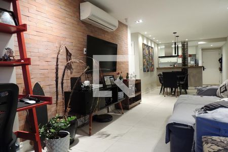 Sala  de apartamento à venda com 2 quartos, 80m² em Jacarepaguá, Rio de Janeiro