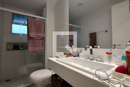 Apartamento à venda com 80m², 2 quartos e 1 vagaBanheiro da Suíte