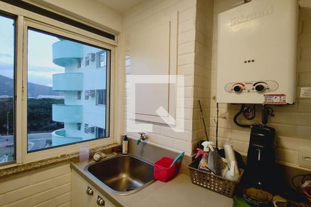 Apartamento à venda com 80m², 2 quartos e 1 vagaÁrea de Serviço