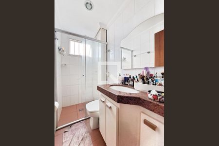 Banheiro de apartamento à venda com 3 quartos, 80m² em Prado, Belo Horizonte
