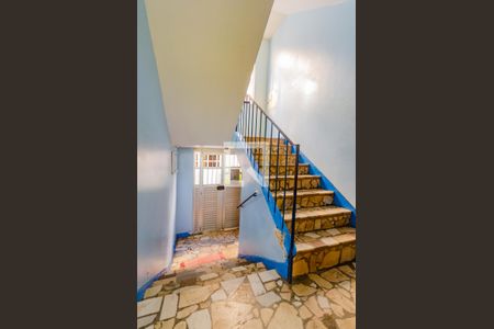 Apartamento para alugar com 50m², 2 quartos e 1 vagaEscada