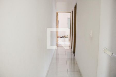 Casa à venda com 134m², 3 quartos e 2 vagas Casa à venda com 134m², 3 quartos e 2 vagasCorredor