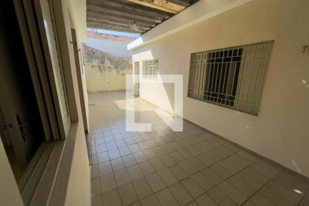 Casa para alugar com 260m², 3 quartos e 1 vagaFundo da Casa