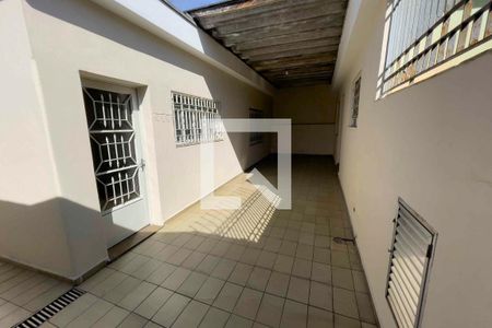 Casa para alugar com 260m², 3 quartos e 1 vagaParte de Trás da Casa