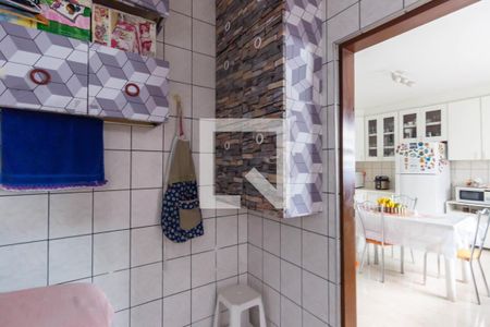 Casa à venda com 287m², 6 quartos e 5 vagas Casa à venda com 287m², 6 quartos e 5 vagasÁrea de Serviço