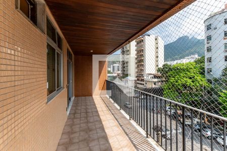 Apartamento para alugar com 92m², 2 quartos e 1 vagaVaranda