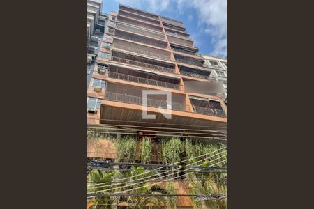 Apartamento para alugar com 92m², 2 quartos e 1 vagaFachada